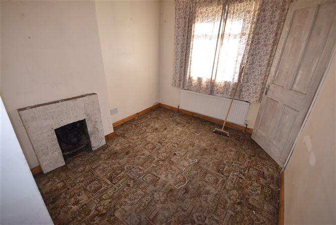 222 Ros Suilighe, Old Town, Letterkenny, Donegal, historical listing image 6