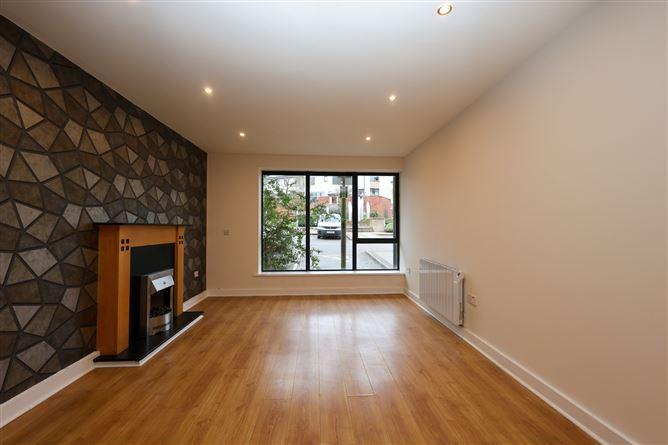 7 The Harbour, Marketpoint, Mullingar, Westmeath, historical listing image 2