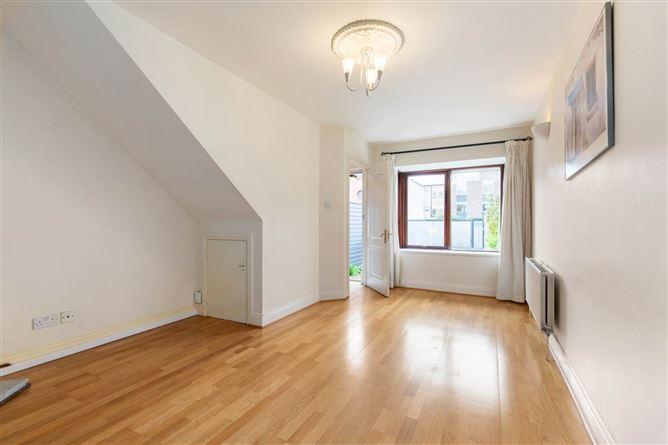 7, Lansdowne Crescent, Dublin 4, historical listing image 3