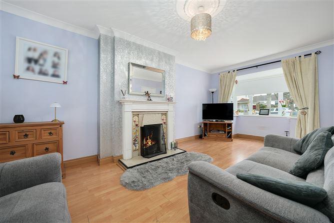25, Woodlawn View, Dublin 17, historical listing image 3