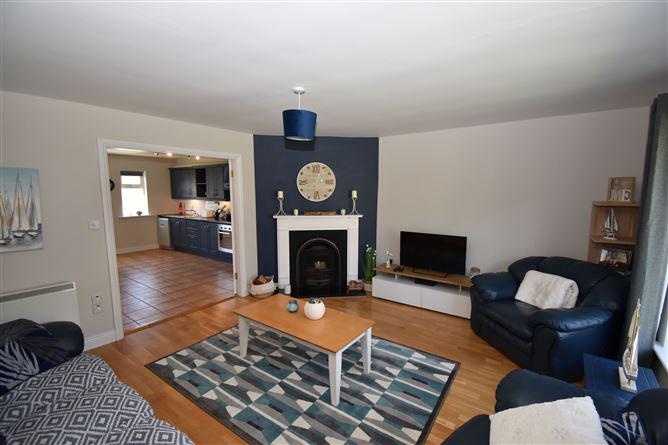 18 Mariner's Cove, Baltimore, Cork, historical listing image 5