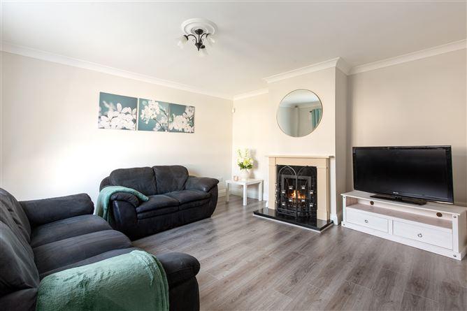 18, Kilcross Court, Dublin 18, historical listing image 3