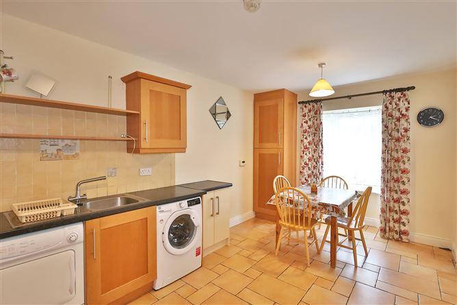 27, Blackcastle Lodge Flower Hill, Co. Meath, historical listing image 3