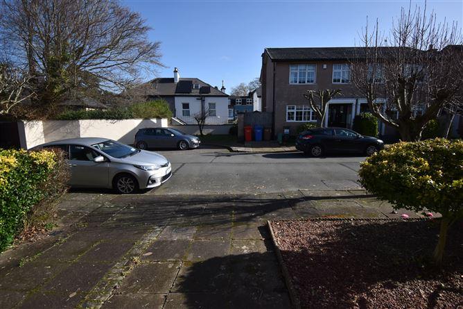 5, Glenanaar Boreenmanna Road, Co. Cork, historical listing image 2