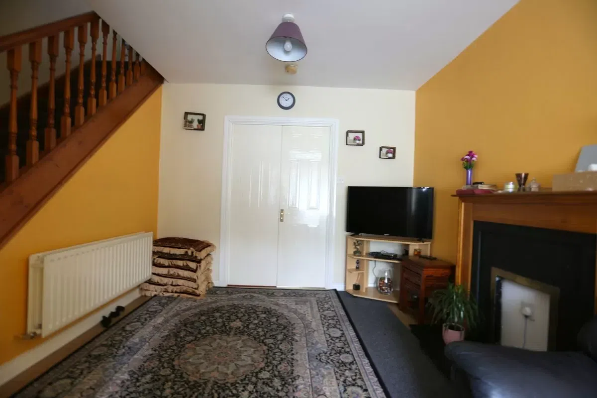 44 Castlegrange Square, Clondalkin, Dublin 22, historical listing image 2