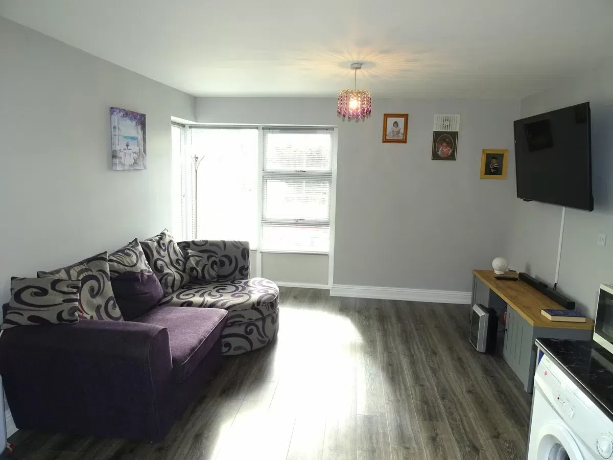 14 College Court, Mountrath Road, Portlaoise, Co. Laois, historical listing image 4