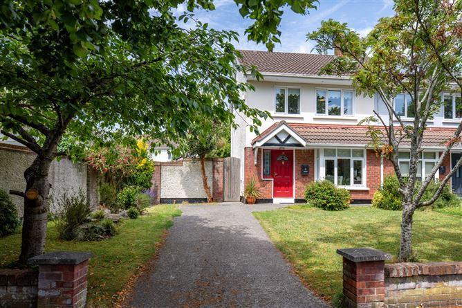 33, Glencairn Lawn, Dublin 18, historical listing image 1