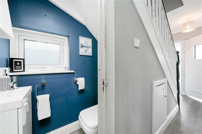 3, Earlsfort Lane, Co. Dublin, historical listing image 3