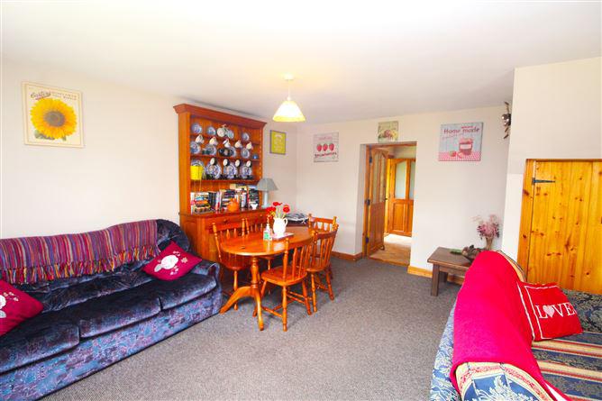 Knockilla, Freemount, Co. Cork, P56KH39, historical listing image 4