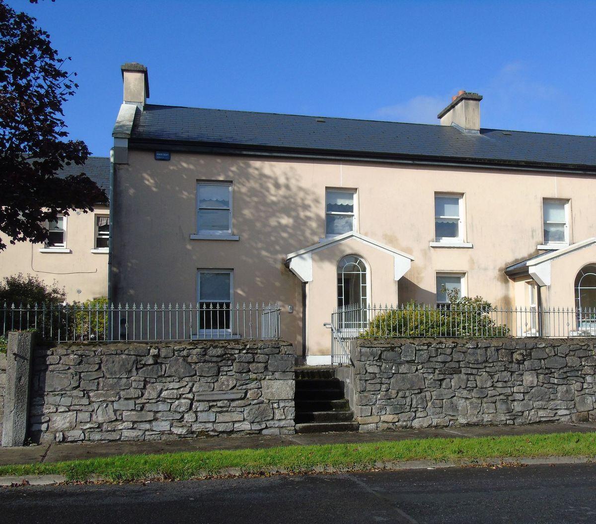 Apartment 4 Hollymount Court, Cartron Hill, Sligo Town, Sligo, historical listing image 1