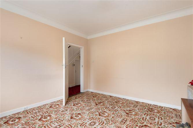 Reston, 63, Cypress Grove, Co. Dublin, historical listing image 6