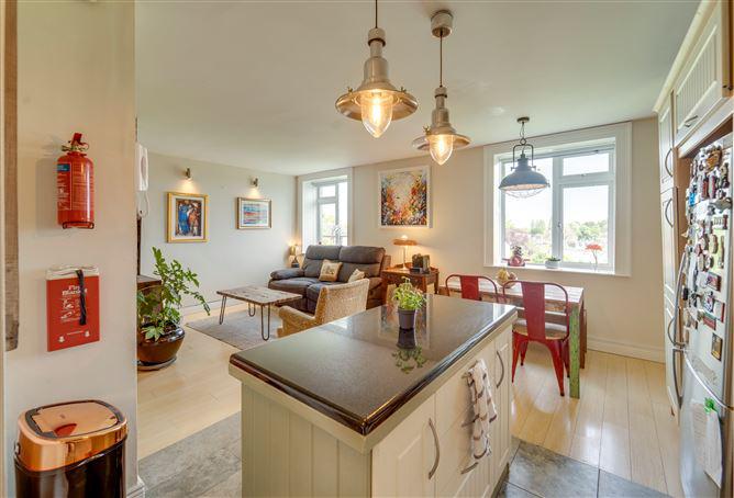 10 Manor Villas , Harold's Cross,   Dublin 6W, historical listing image 4