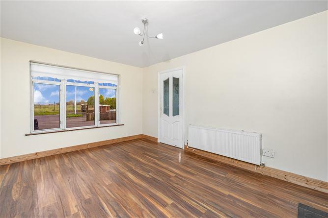82, Belcamp Gardens, Dublin 17, historical listing image 6