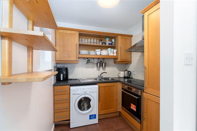 Apartment 13, GRIFFITH HALL, Glandore Road, Drumcondra, Dublin 9, historical listing image 6