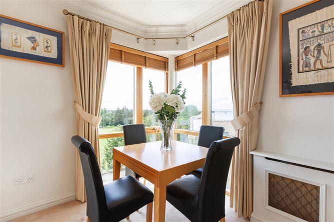 46 Kavanagh Hall, Collegewood, Castleknock, Dublin 15, historical listing image 5