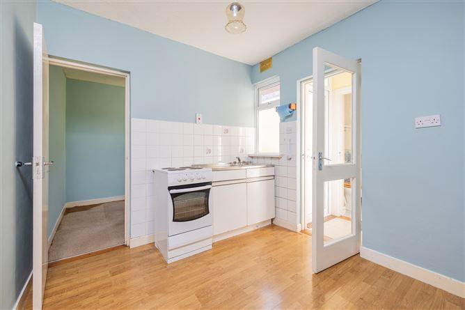 11 VALENTIA PARADE, Phibsborough, Dublin 7, historical listing image 5