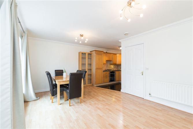 103 Beechdale Court, Ballycullen, Dublin 24, historical listing image 2