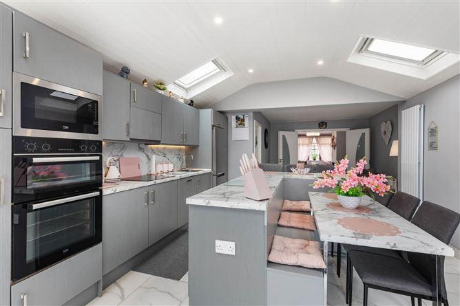18 Woodford Parade, Clondalkin, Dublin 22, historical listing image 5