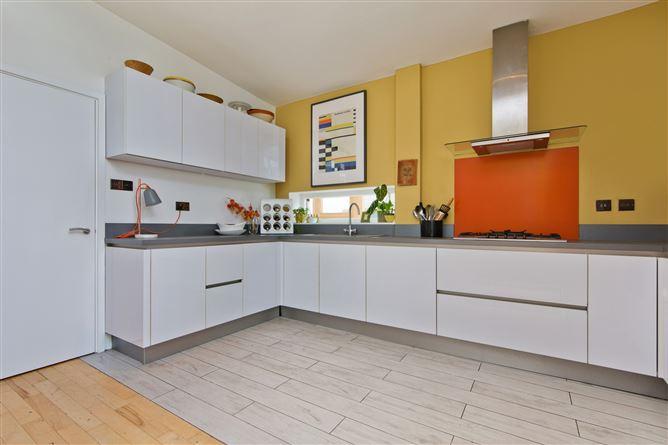 60 Botanic Hall, Addison Park, Glasnevin, Dublin 11, historical listing image 5