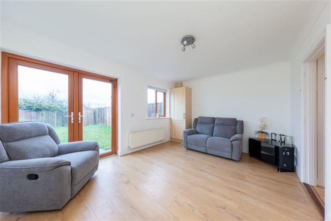 72, Shawbridge Chambers Park, Co. Kildare, historical listing image 3