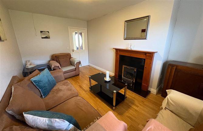 8, Lintown Crescent, Co. Kilkenny, historical listing image 4