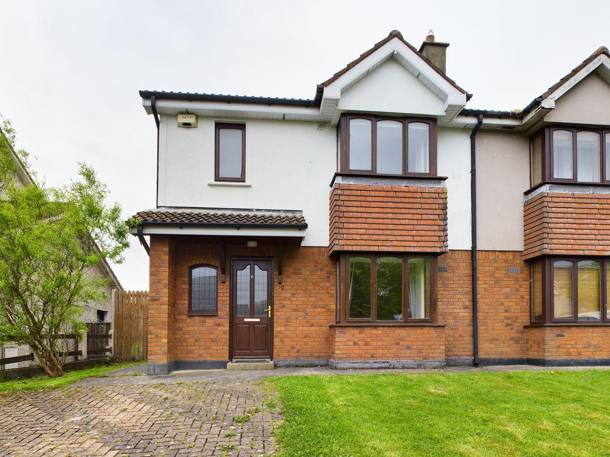 19 Malin Avenue, Ardkeen Village, Co. Waterford, historical listing image 1