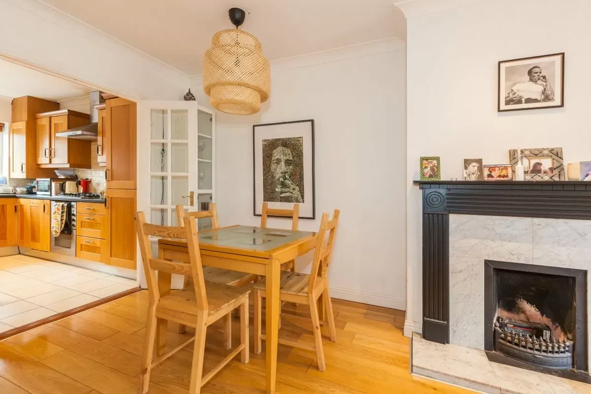 12 Maryfield Woods, Artane, Dublin 5, historical listing image 4