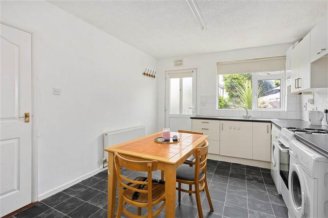 601 River Forest, Leixlip, County Kildare, historical listing image 6