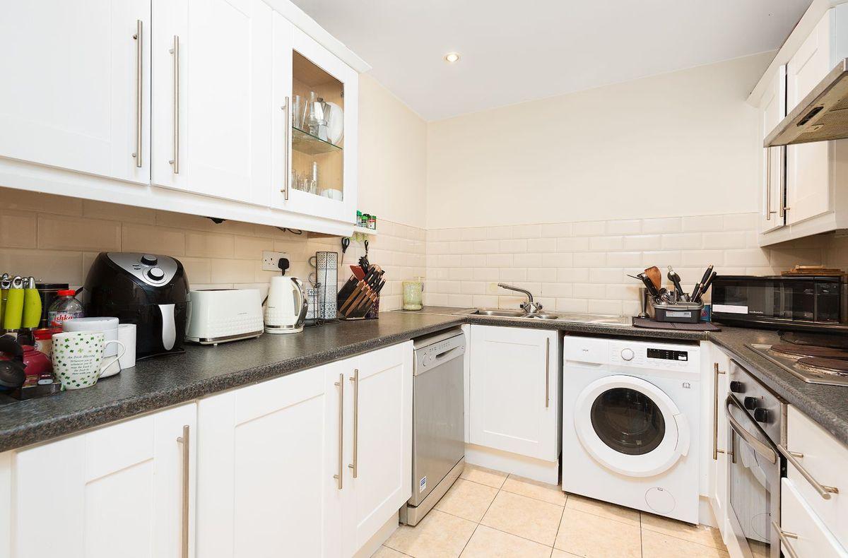 Apt 107 Temple Court, Northwood, Santry,   Dublin 9, historical listing image 5