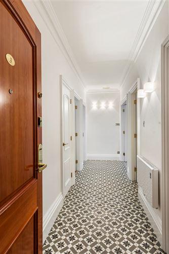 3 malton, 31 33 merrion rd, ballsbridge dublin 4, historical listing image 2