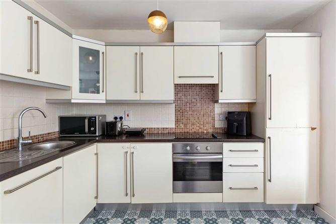 17 Academy Square, Academy Street, Navan, County Meath, historical listing image 3
