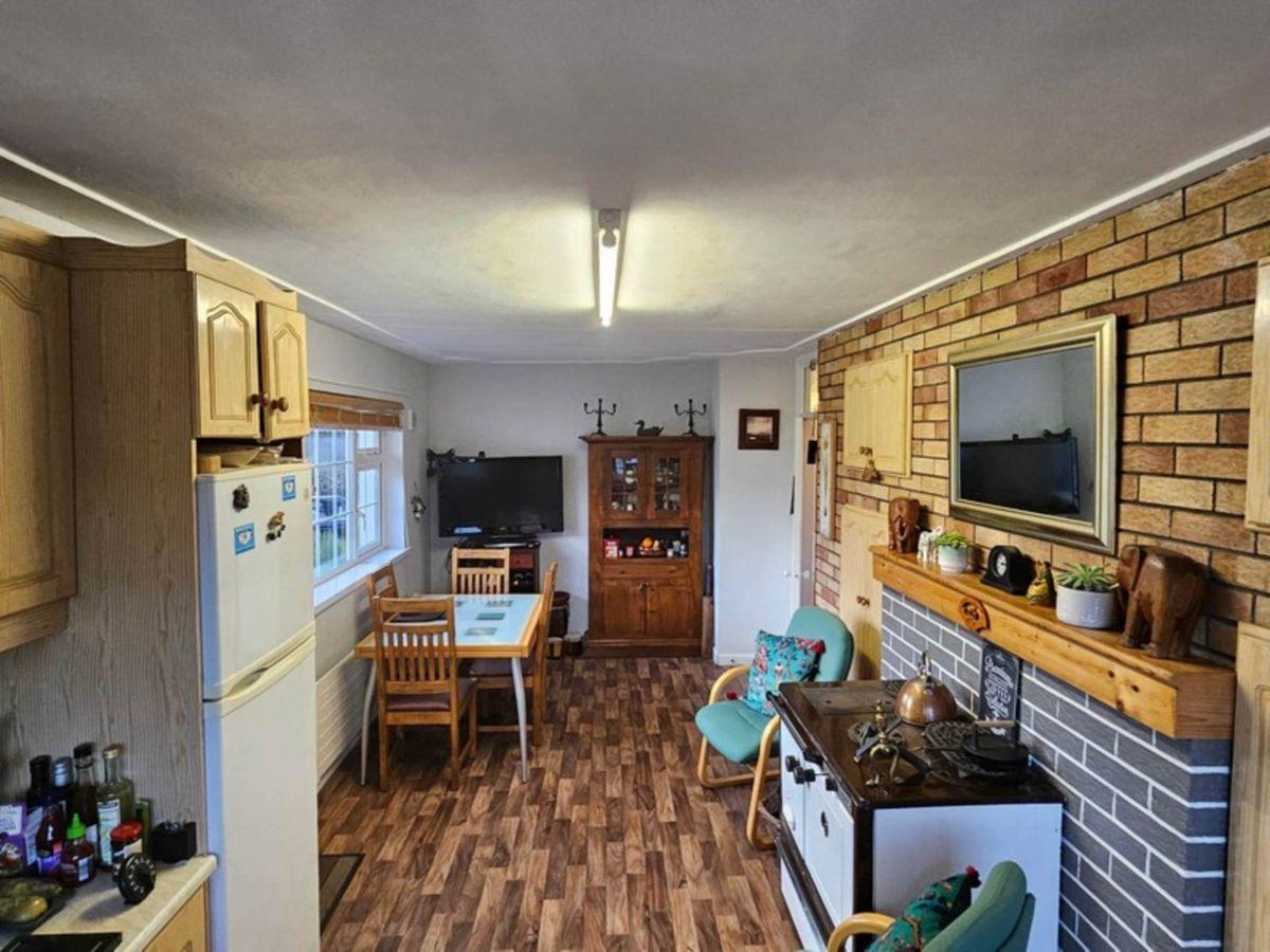 Turf Lodge, Moneen, Williamstown, Co. Galway, F45P303, historical listing image 5