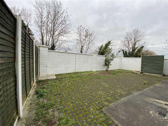 6 Gort An Óir, Clonmel, Co. Tipperary, E91E4F4, historical listing image 2