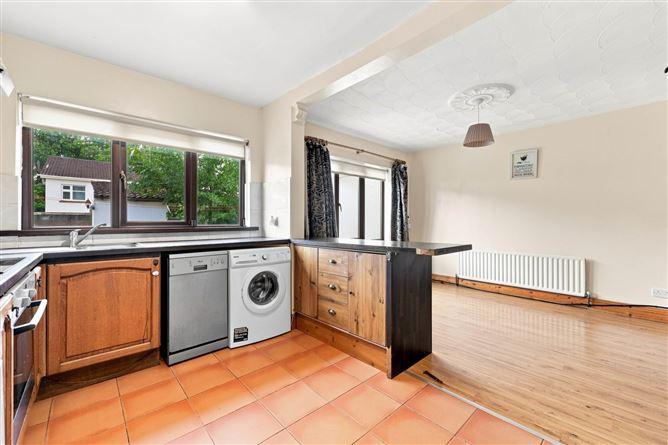 Colts Pride, 72, Carlton Court, Co. Dublin, historical listing image 5
