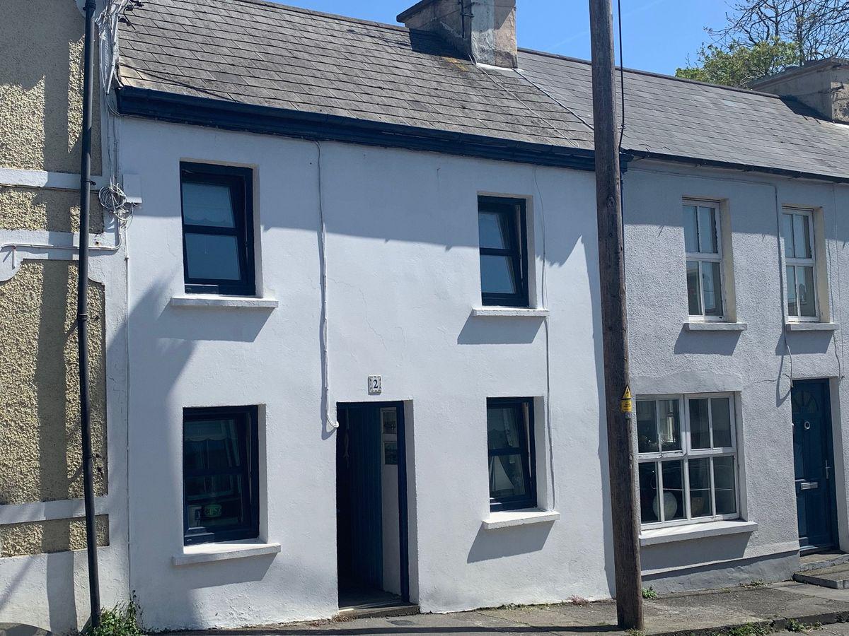 2 Pier Road, Schull, Co. Cork, historical listing image 1