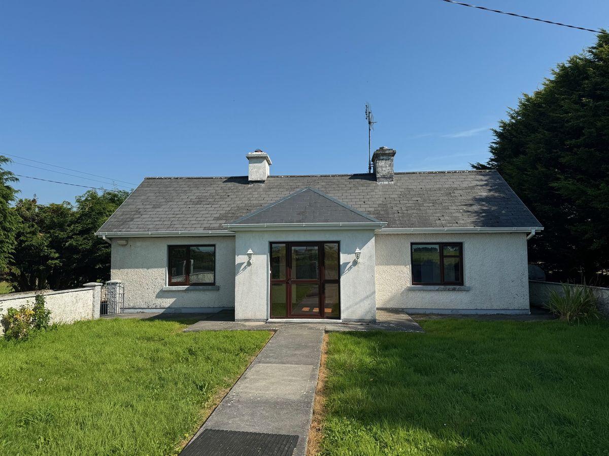Ballyhenry, Shrule, Co. Mayo, H91YNH0, historical listing image 2
