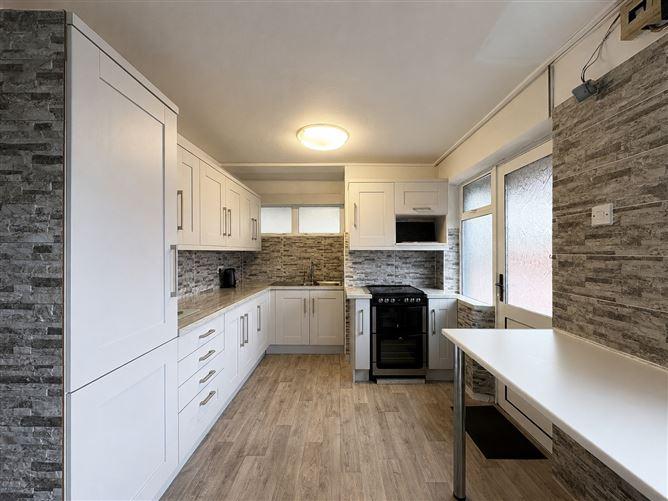 23 tradaree court, shannon, clare, historical listing image 5