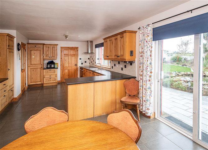 25 The Comeraghs, Stradbally, Waterford, historical listing image 4
