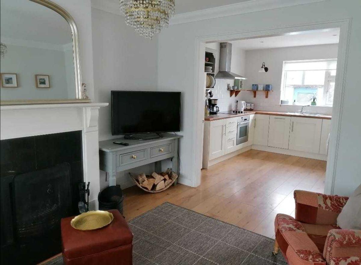 90 Springfield Court, Castlebar, Co. Mayo, F23V662, historical listing image 6