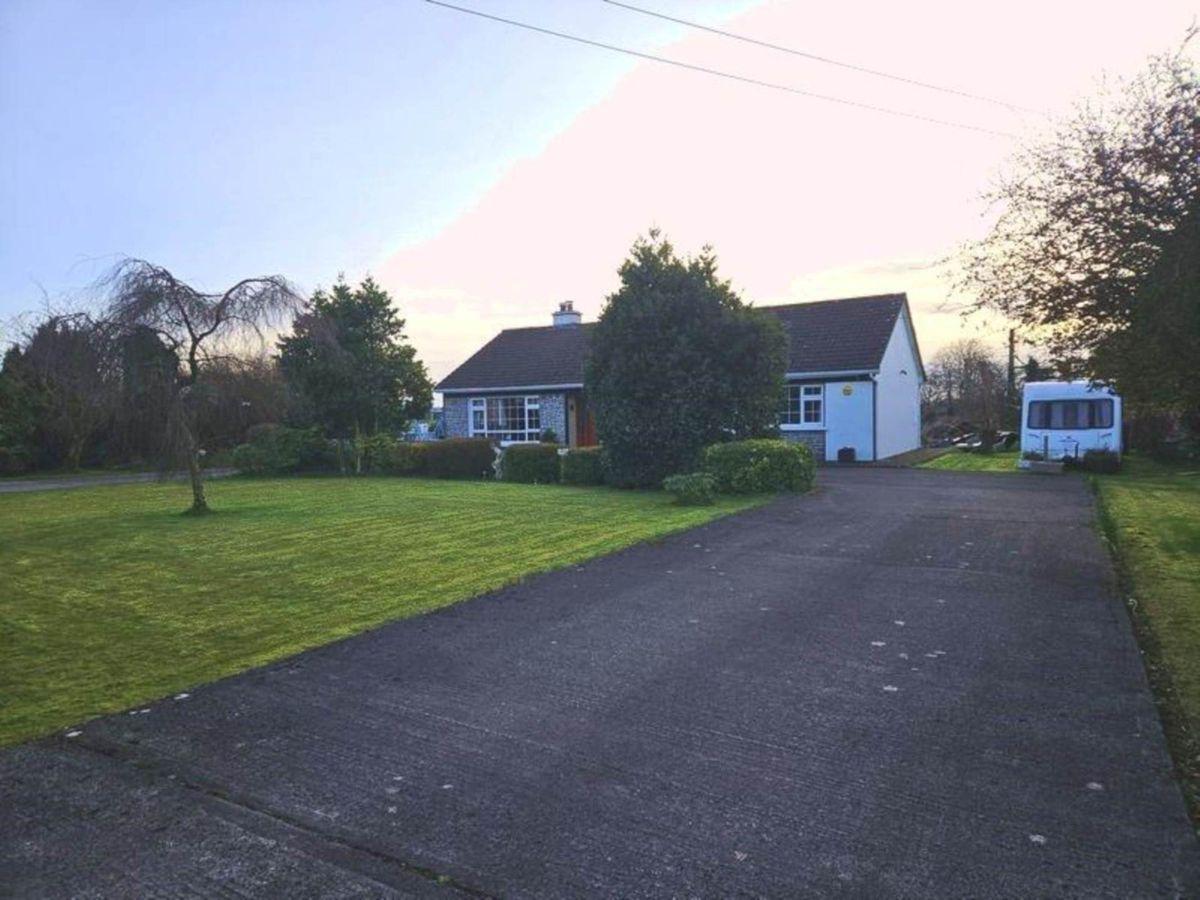 Turf Lodge, Moneen, Williamstown, Co. Galway, F45P303, historical listing image 2