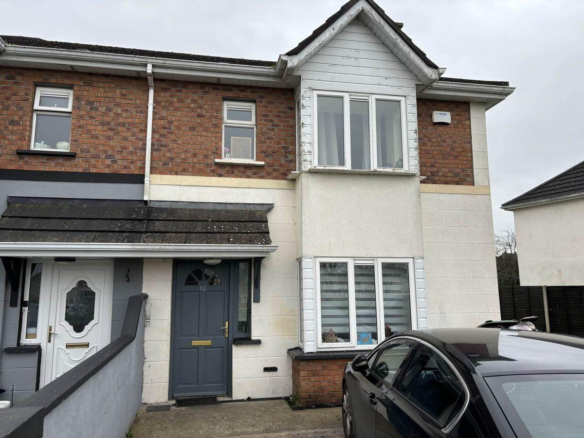 10 Hollands Park, Kildare Road, Athy, Co. Kildare, R14D597, historical listing image 1