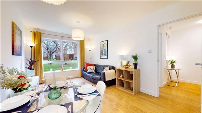 14 the courtyard, castleside dr, rathfarnham dublin 14, historical listing image 3