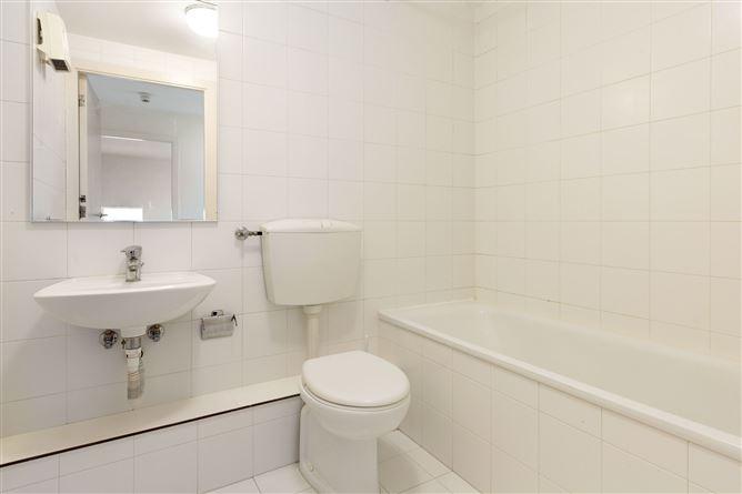Apartment 33, The Turnpike, Santry Cross, Dublin 11, Dublin, historical listing image 5