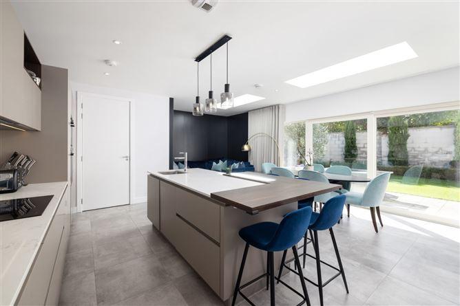 21 Westminster Wood, Foxrock, Dublin 18, historical listing image 4