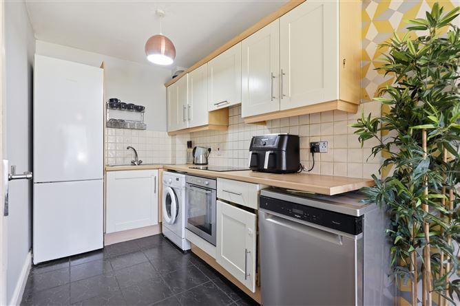123 The Oaks, Swords, County Dublin, historical listing image 5