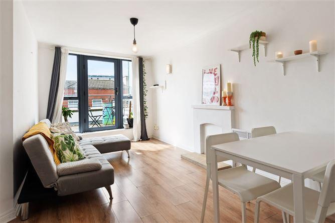 32 Liffey Walk, North Lotts, Dublin, historical listing image 1
