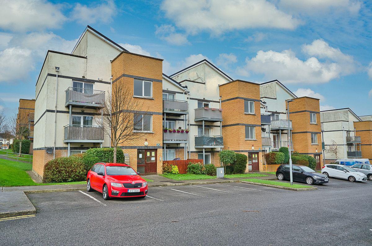 Apartment 8, Deerpark Road, Tallaght, Dublin 24, historical listing image 2