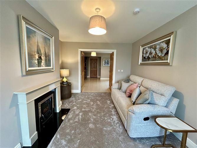22 Oakport, Cootehall, Co. Roscommon, historical listing image 5