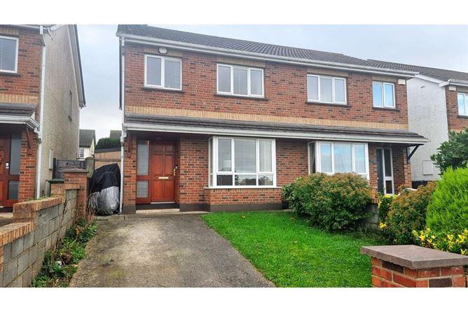 12 De Selby Court, Old Blessington Road, Tallaght, Dublin 24, D24EK50, historical listing image 1