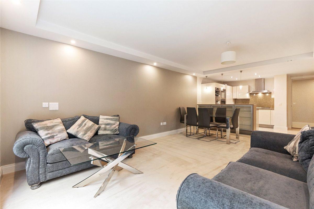 42 Shrewsbury Square, Ballsbridge, Dublin 4, historical listing image 3